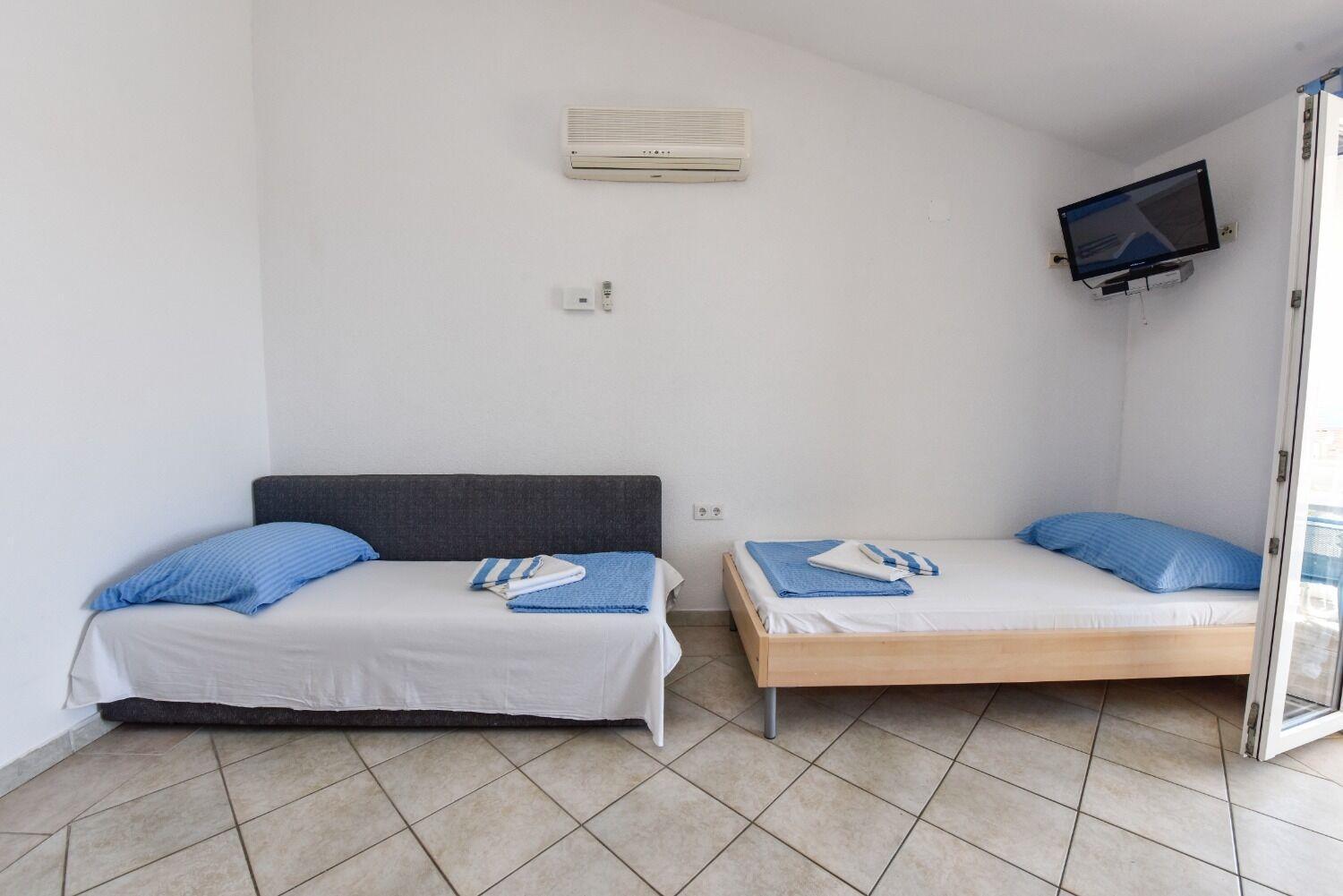 Apartments Mark - 200 M From Sea Novalja Kültér fotó